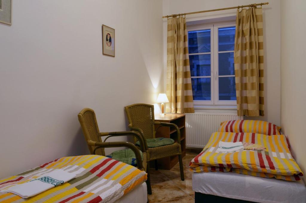 Mestsky Hotel Dorinka Hostinne  Room photo